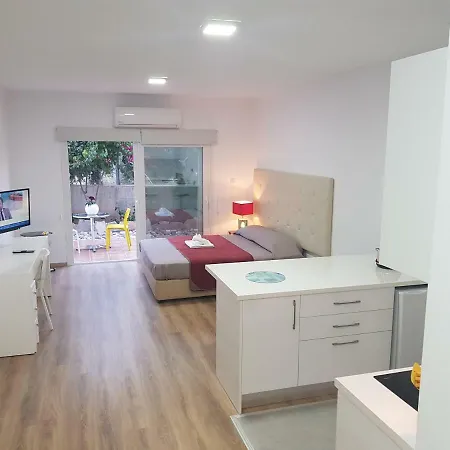 Modern Ground Floor Studio-2