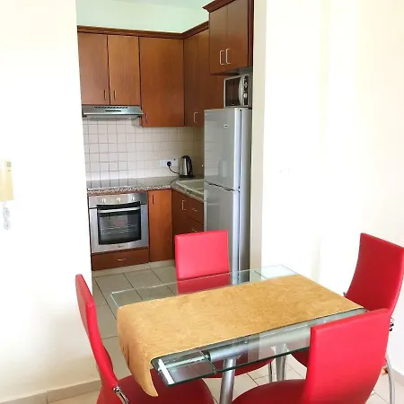 King's Gardens Apartment-3