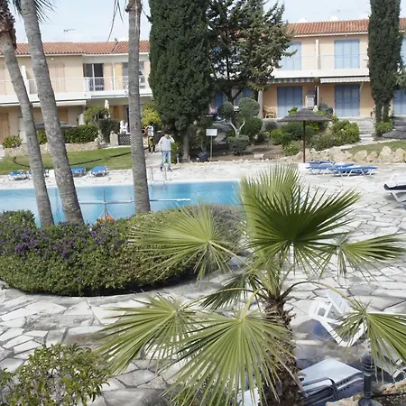 Family Paradise- Luxury Combined With Home Comfort-3