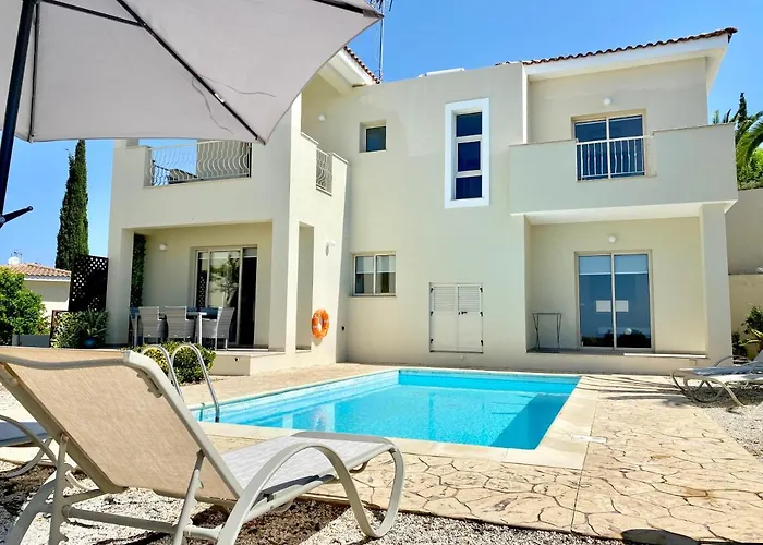 Huisdiervriedelijke Stamati Real Estate Villa Paphos