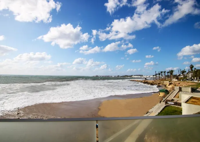 Appartement Phaedrus Living: Seaside Modern Flat Limnaria 123 à Paphos acceptant les animaux