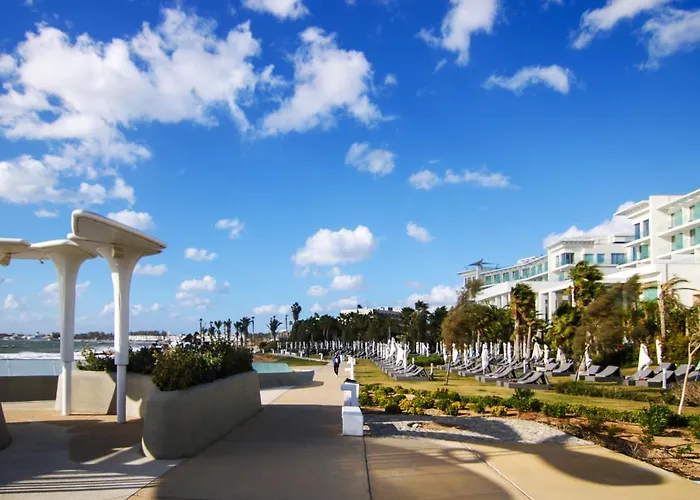Huisdiervriedelijke Limnaria 123 Seaside Romantic Flat Paphos