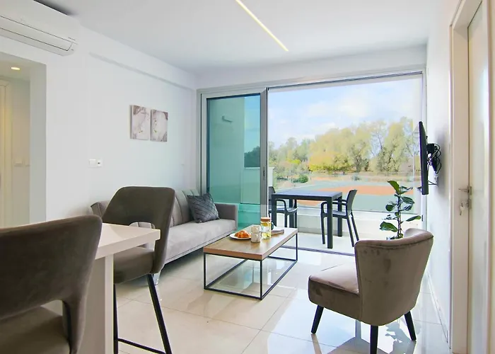 Appartement Phaedrus Living - Seaside Executive Flat Harbour 204 à Paphos