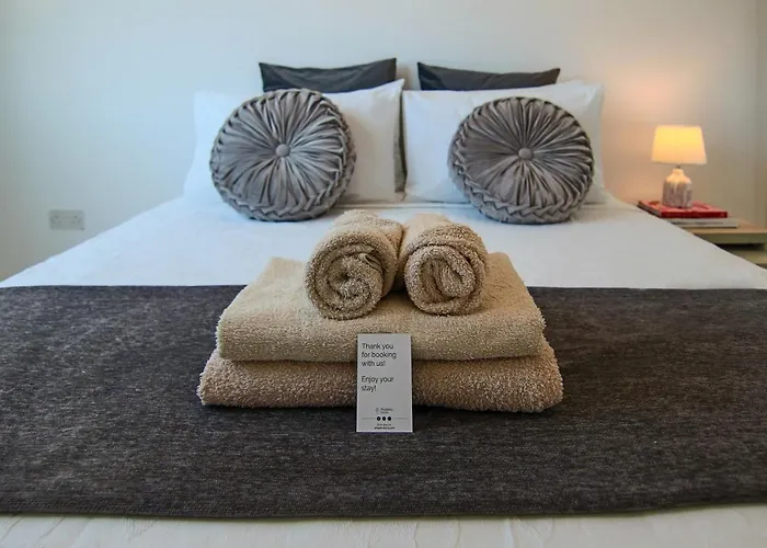 Haustierfreundliches Ferienwohnung Phaedrus Living: Seaside Luxury Flat Lighthouse 66 Paphos