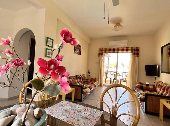 Boetiek Sirena Kings Appartement Paphos