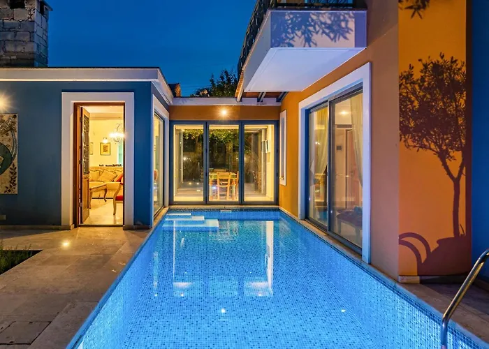 Villa Blue Iris By Ezoria Villas Paphos