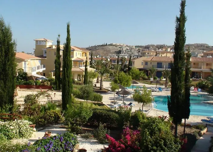 Regina Gardens - Stylish Modern 1 Bedroom Apartment Paphos