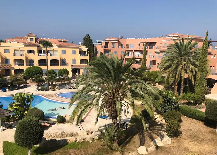 Limnaria Gardens - 1 Bedroom, Sunny Apartment With Stunning Pool Views Paphos acceptant les animaux
