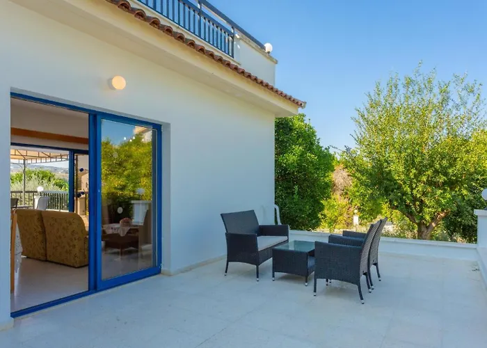 Haustierfreundliches Villa Charoula Tria Large Private Pool Ac Wifi Paphos