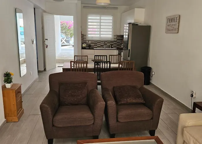 Privates Zom Holiday Apartment Paphos