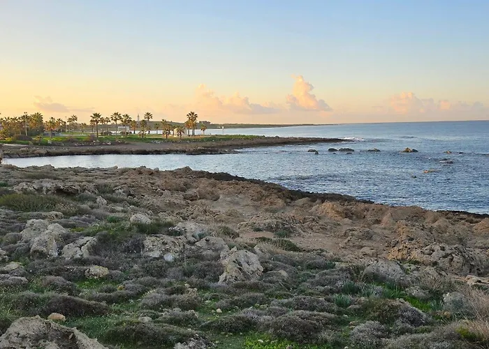 Dahan Sirena Lighthouse Luxury Apartment Paphos