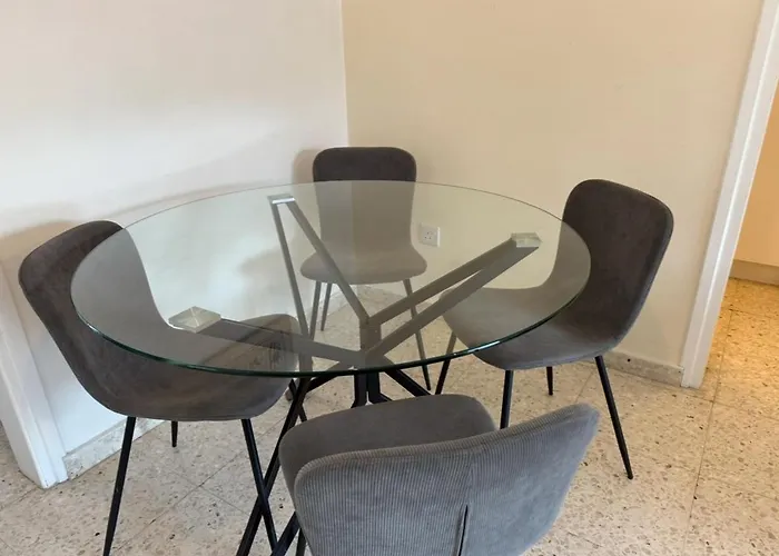 Kings Avenue - Natalia'S Apt Paphos