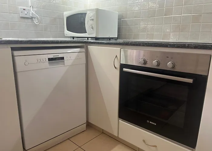 Sunshine Spacious Apartment Paphos che accetta animali