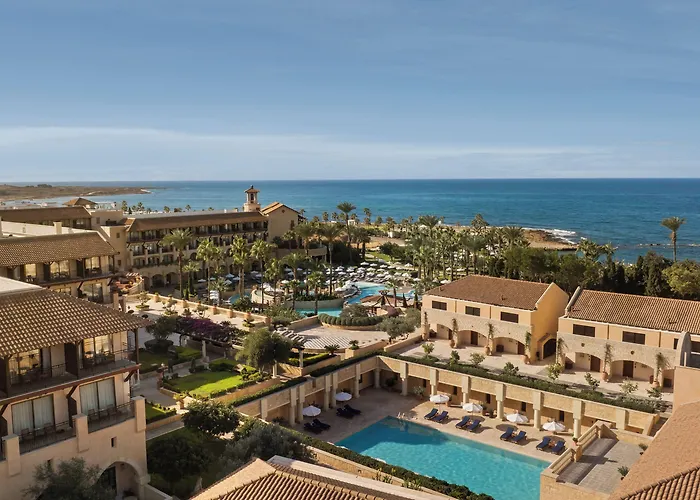 Hotels in Paphos