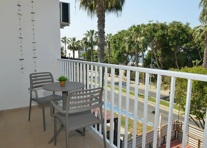 Huisdiervriedelijke Poseidono'S Apartment Paphos