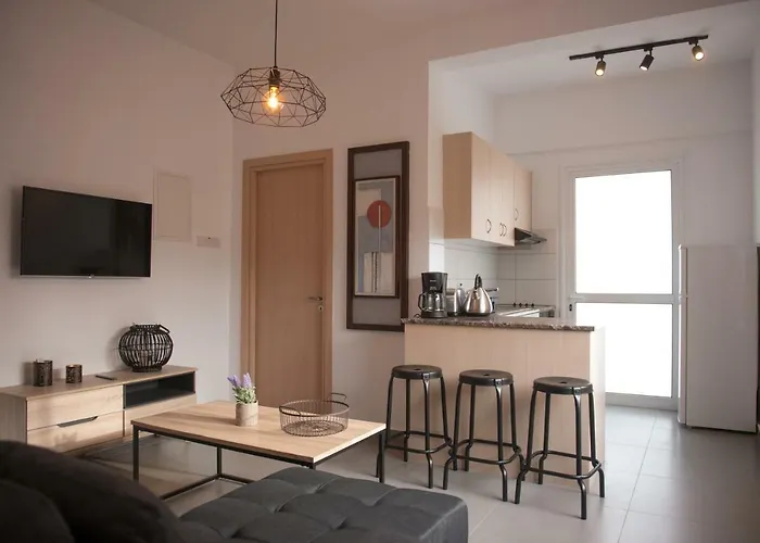 Boutique Mcplaces Holiday Apartments Paphos