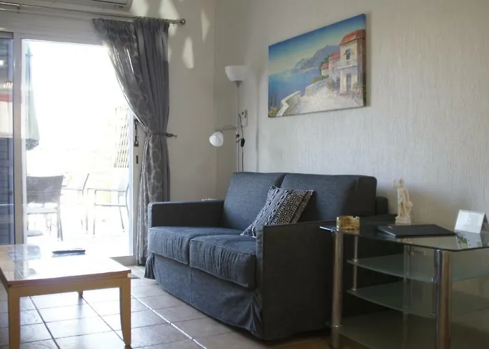 Huisdiervriedelijke Family Paradise- Luxury Combined With Home Comfort Paphos