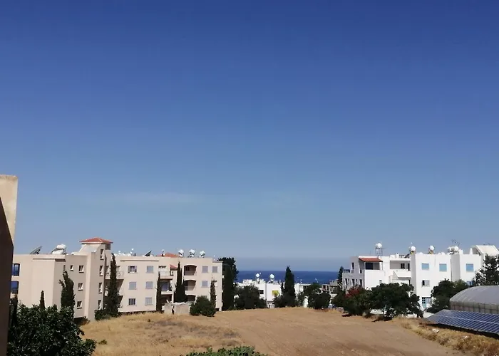 Victoria Holiday Apartment Paphos
